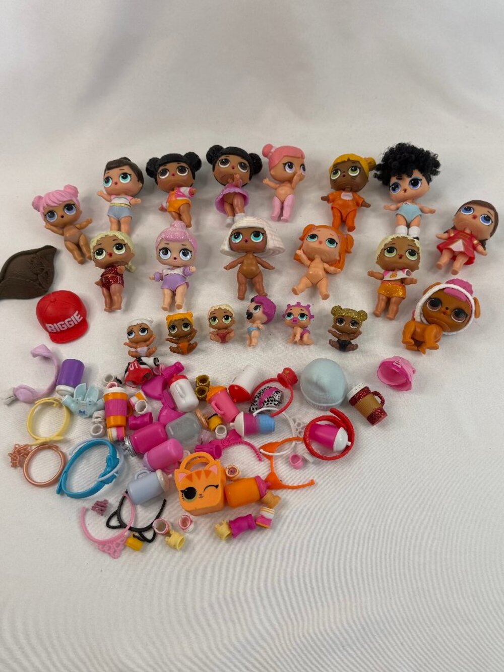Mixed Lot MGA LOL Surprise 20 Toy Doll Figures & Accessories #4163